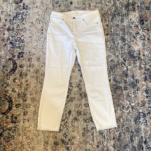 new Lauren Conrad white skinny jeans
